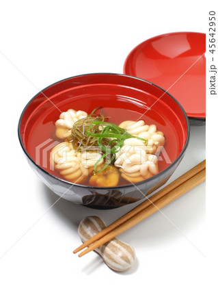 汁物、たちのお吸い物、澄まし汁 45642950