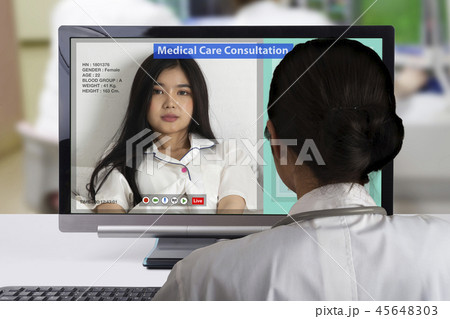 Distance medical consultation using internet. Distance medical consultation using internet. 45648303
