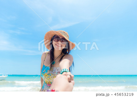 Romantic scene of young love couple vacations 45653219