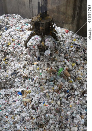 杉並清掃工場（焼却場）ごみバンカ・ごみクレーン 45654768