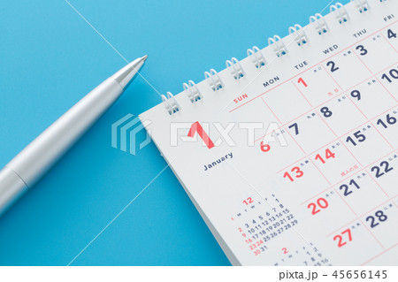カレンダー 45656145