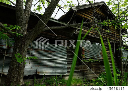 放置された廃屋 45658115