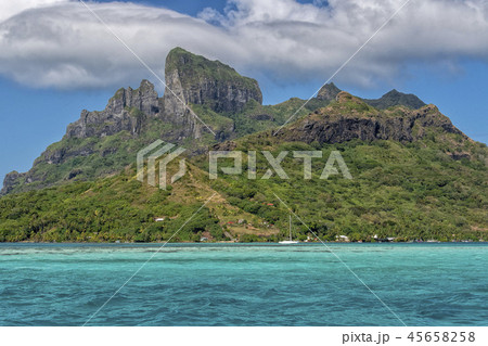 bora bora french polynesia blue lagoon 45658258