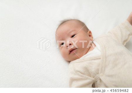赤ちゃん 45659482