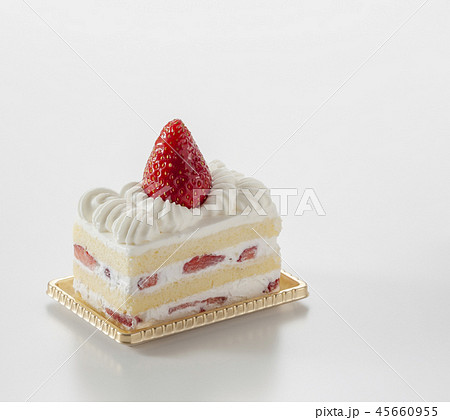 イチゴのショートケーキ 45660955
