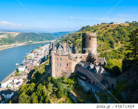 Katz Castle ruin in St. Goarshausen Katz Castle ruin in St. Goarshausen 45671404