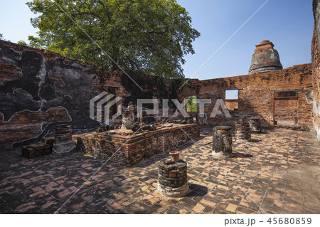 アユタヤ遺跡ワット・ウォラチェット 45680859