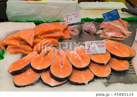 Salmon Red Fish Steak at the fish market. 45683114