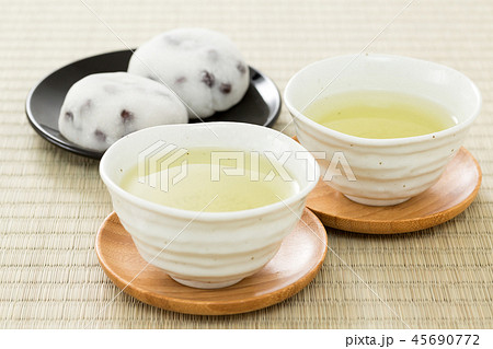 緑茶 45690772