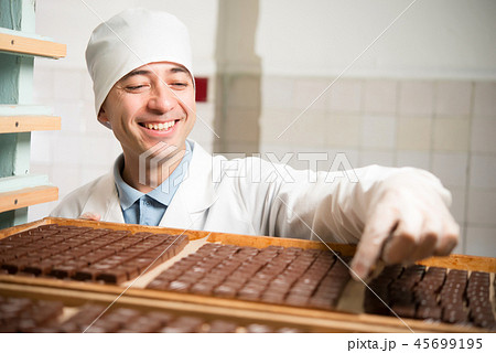 chocolate candy making chocolate candy making 45699195