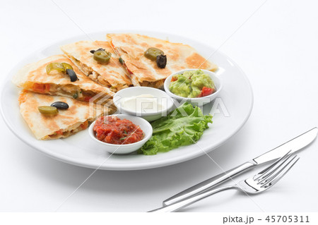 quesadilla 45705311