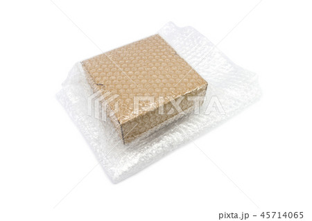 bubble wrap, for protection product cracked bubble wrap, for protection product cracked 45714065