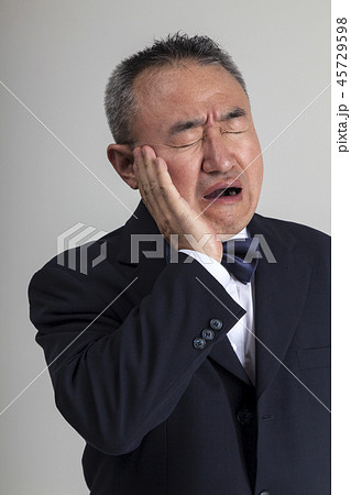 中年 男 男性 45729598