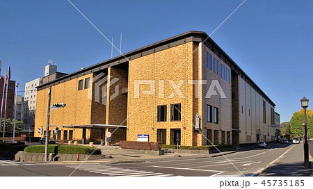 盛岡風景　岩手県民会館　空バック 45735185