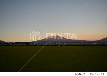 赤富士〜Red Mt.Fuji 赤富士〜Red Mt.Fuji 45742241