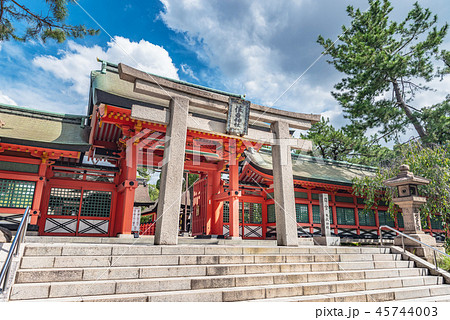 住吉大社 角鳥居と幸壽門 45744003