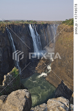 ヴィクトリアの滝（ジンバブエ） 45749078