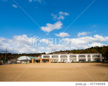 統廃合となった下六人部小学校 45749089