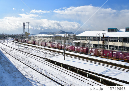 北海道函館市五稜郭町五稜郭駅と周辺の冬の風景を撮影 45749863