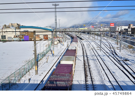 北海道函館市五稜郭町五稜郭駅と周辺の冬の風景を撮影 45749864