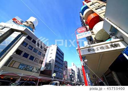 日本の東京都市景観　かっぱ橋道具街 45753400