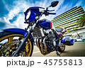 青いバイクと青空 45755813
