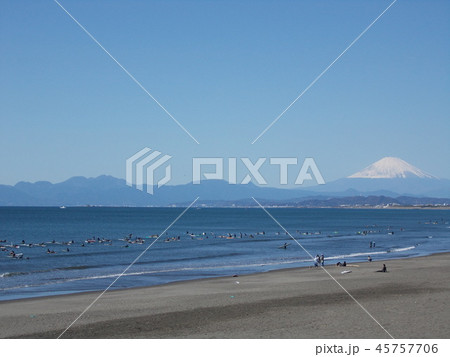 富士山と海景色 45757706