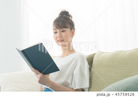 young woman young woman 45759526