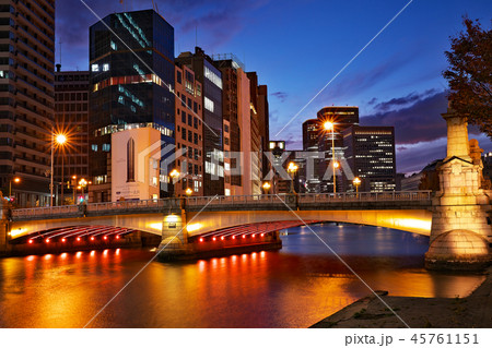 【難波橋 夜景】 大阪府大阪市北区中之島 45761151