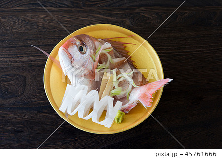 鯛の姿造り 45761666