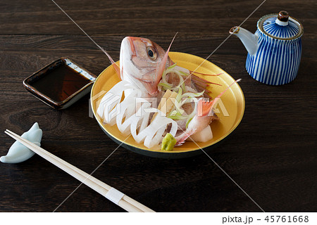 鯛の姿造り 45761668