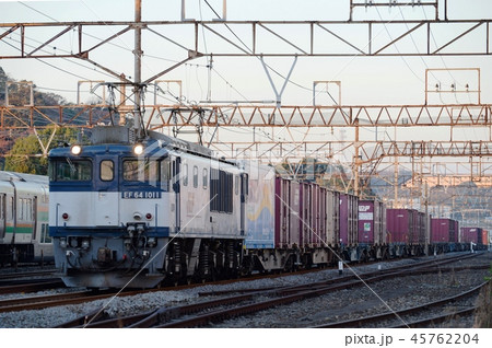 朝のEF64 45762204