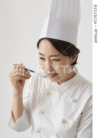 調理師 女性 女 45767359
