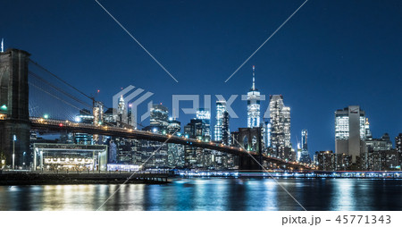ニューヨーク ブルックリン・ブリッジとマンハッタン ニューヨーク ブルックリン・ブリッジとマンハッタン 45771343