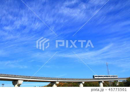 長久手市 青空とリニモ 長久手市 青空とリニモ 45773501