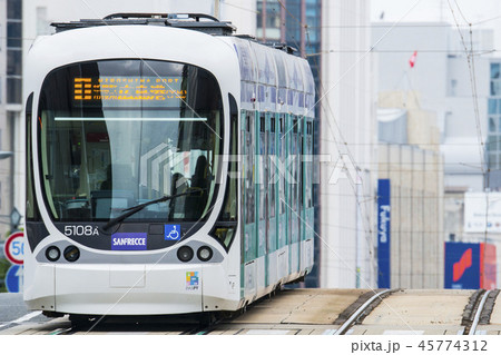 グリーンムーバーマックス 45774312