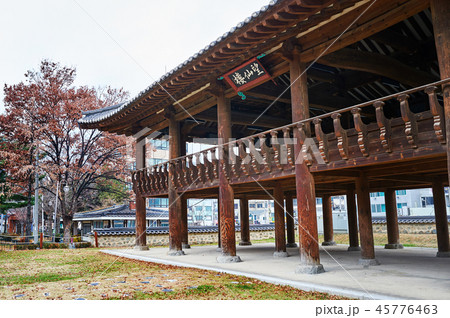精子 建築 公園 45776463