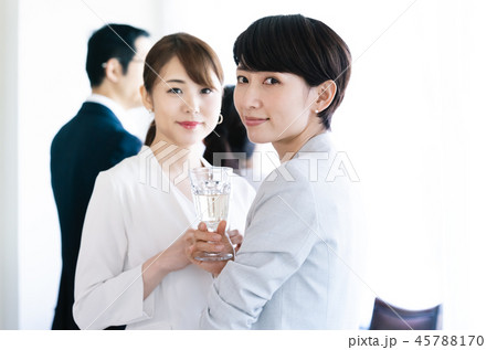 ビジネスパーティ 45788170