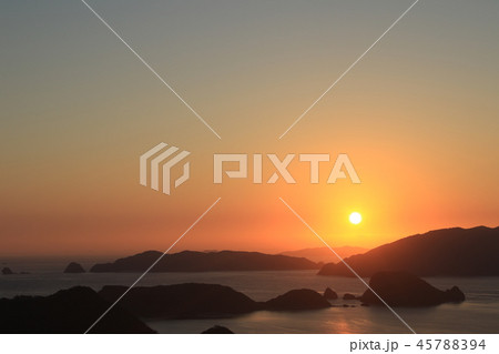 沖縄　慶良間諸島　日の出　風景 45788394