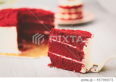 Red velvet cake close up shop. 45790073