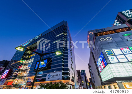 大宮駅西口のアルシェとマルイ 45790919