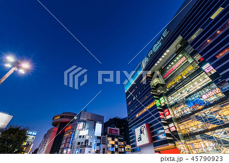 大宮駅西口の夜景 45790923