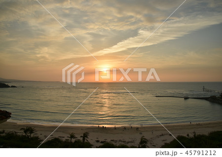 ブセナテラスからの夕陽 45791212