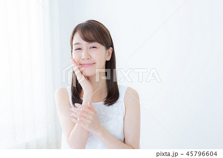 young woman young woman 45796604