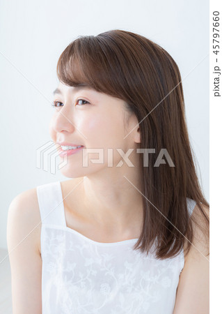 young woman young woman 45797660