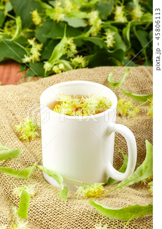lime tea and flowers 45806113