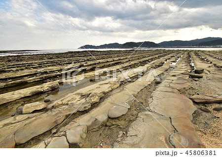 宮崎県青島の「鬼の洗濯岩」の写真 宮崎県青島の「鬼の洗濯岩」の写真 45806381