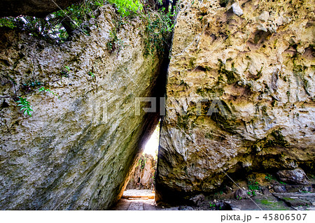 沖縄 斎場御嶽 三庫理 沖縄 斎場御嶽 三庫理 45806507