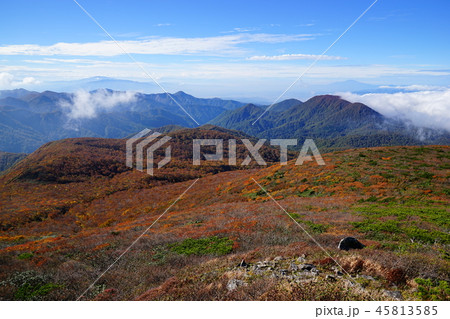 船形山からの月山＆鳥海山 45813585