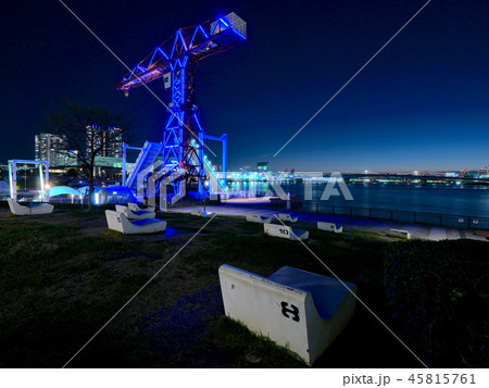 アーバンドックとベンチ　豊洲 45815761